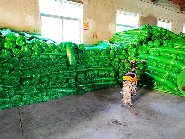 绿色防尘网规格为2针，6米宽X40米长